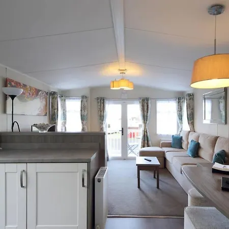Edinburgh - Seton Sands-Cameo Caravan-Pet Friendly Exterior photo