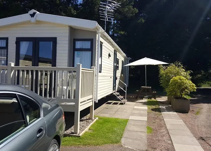 Edinburgh - Seton Sands-Cameo Caravan-Pet Friendly